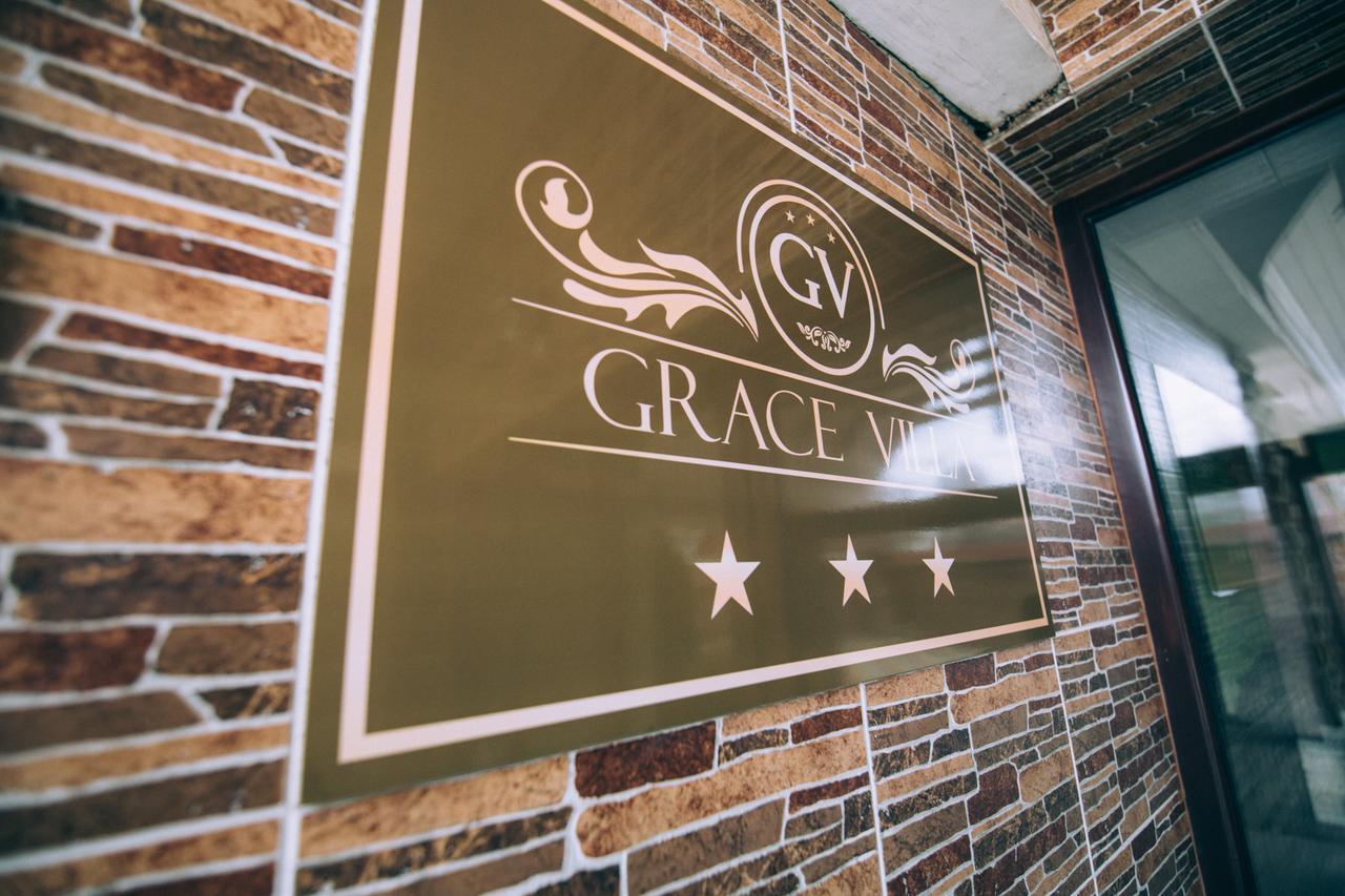 Grace Villa Codru Exteriör bild
